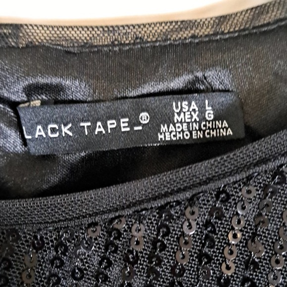 BLACK TAPE Sequin Padded-Shoulder Cap-Sleeve Top Large - Picture 4 of 9